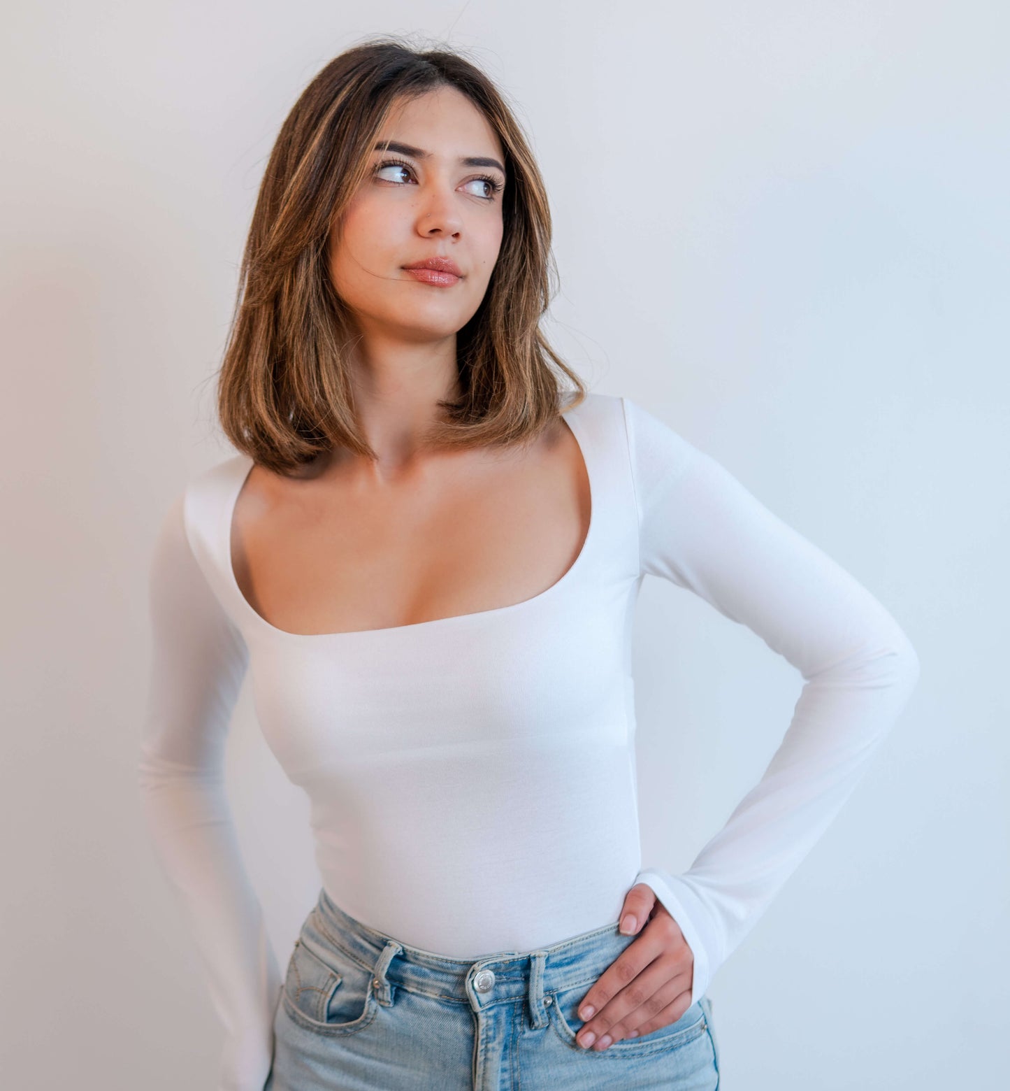 T-shirt manches longues col carré blanc