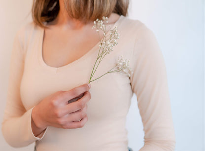 T-shirt manches longues col V beige