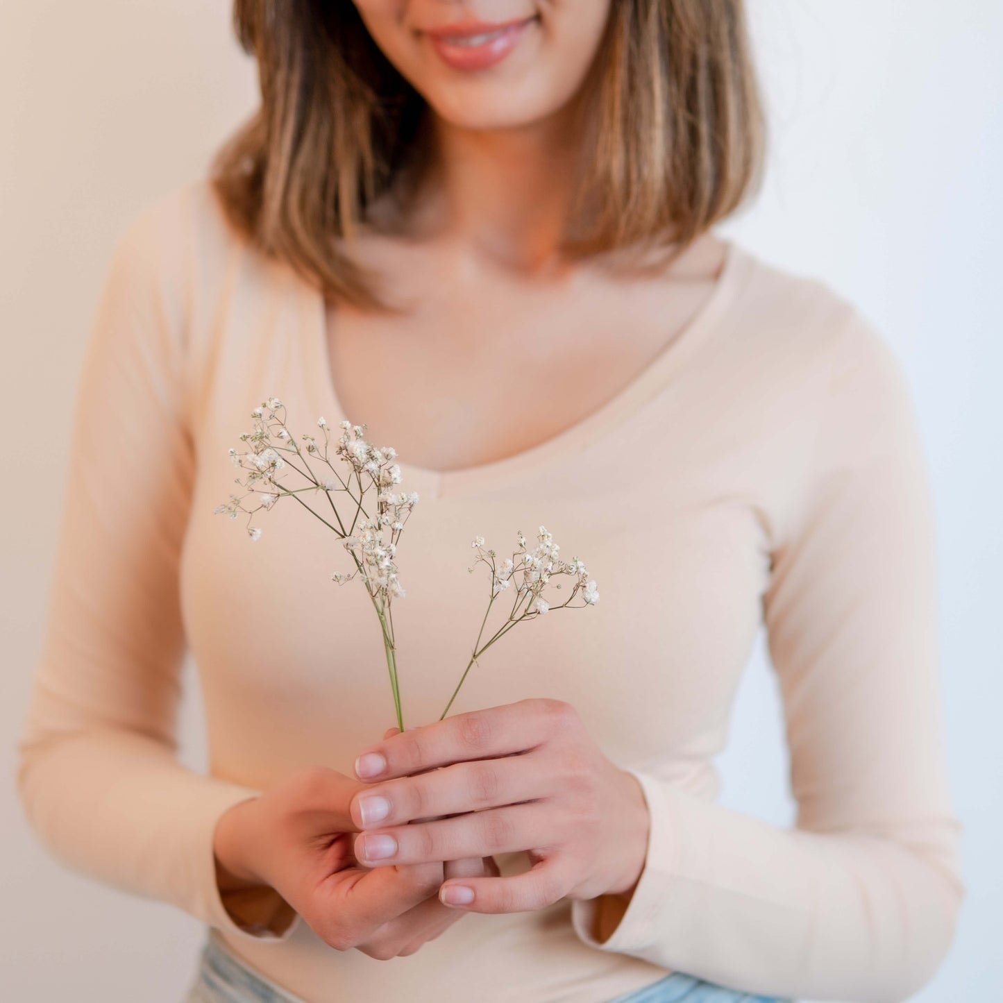 T-shirt manches longues col V beige