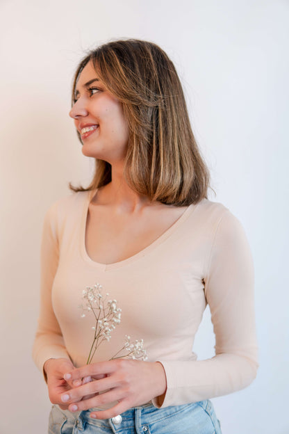 T-shirt manches longues col V beige