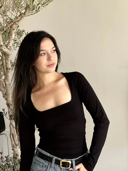 T-shirt manches longues col carré noir