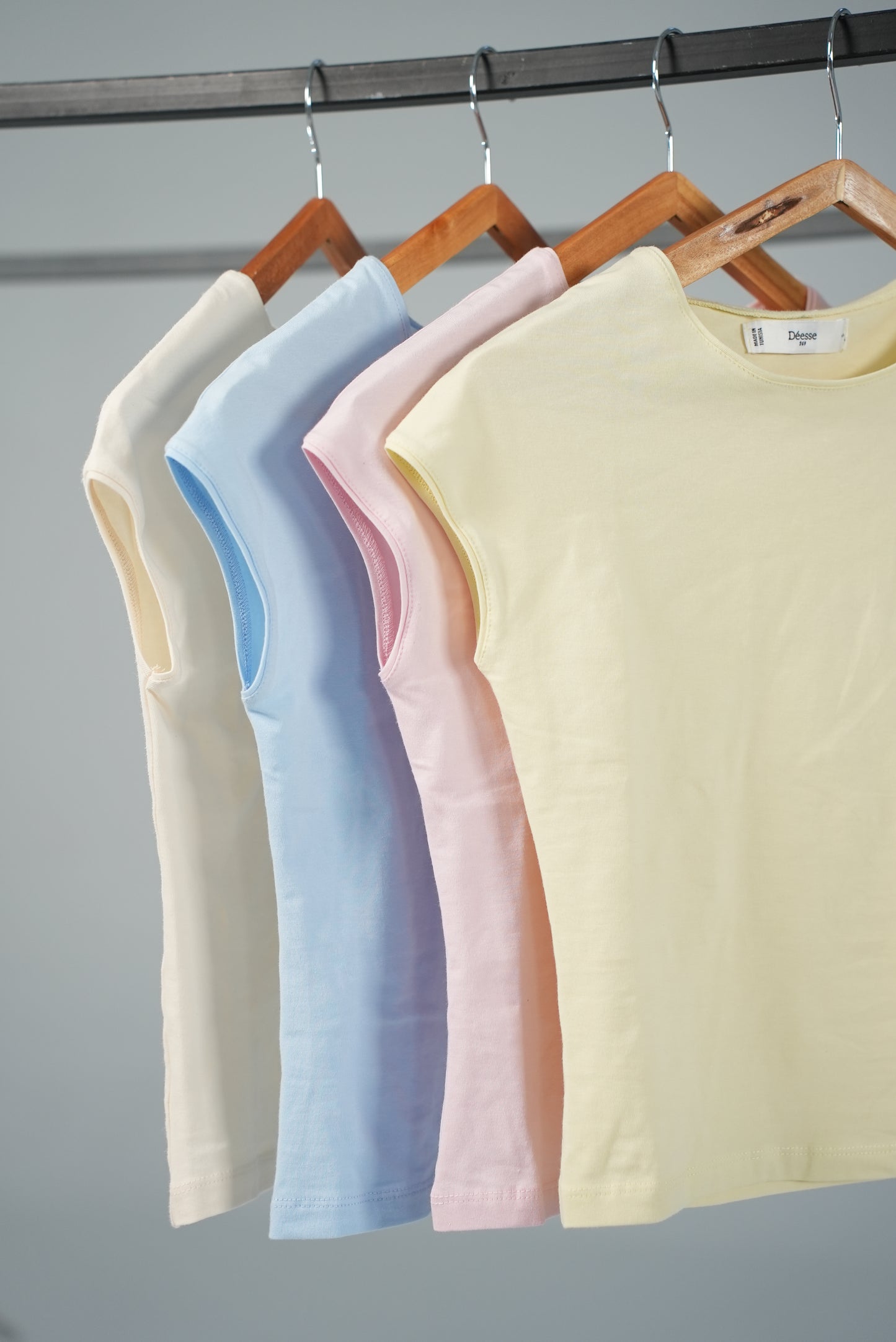 T-shirt sans manches